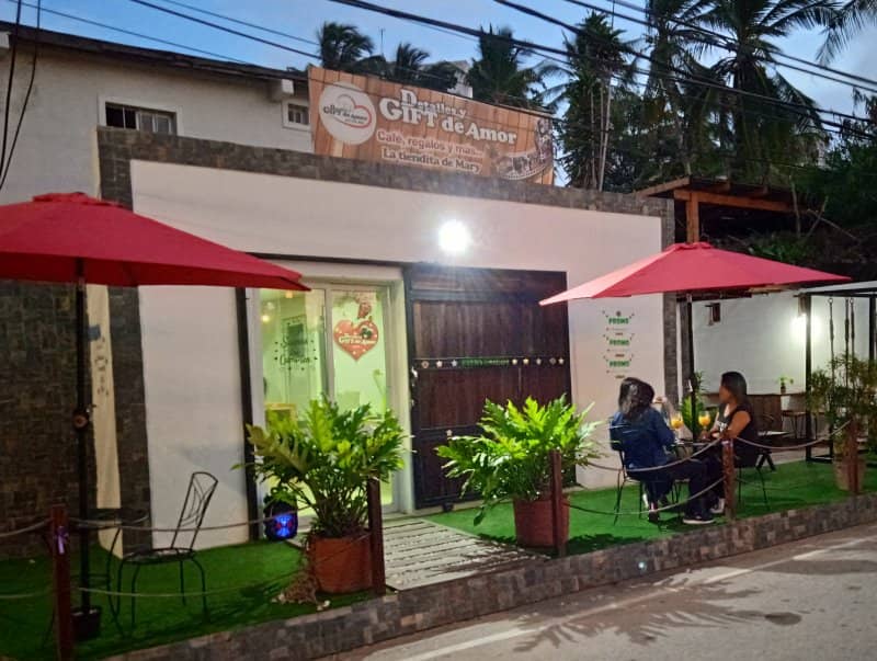 Detalles y Gift de Amor